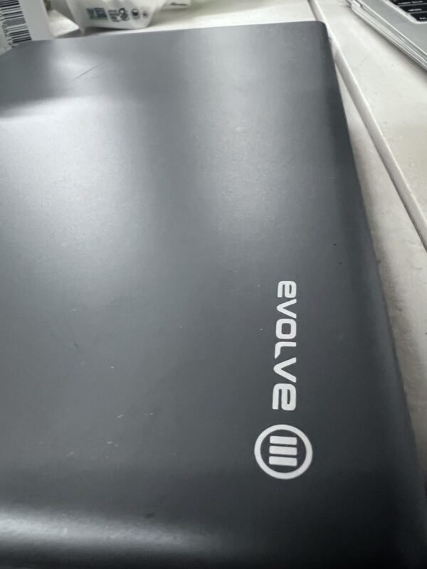 Evolve III Maestro E-Book Laptop
