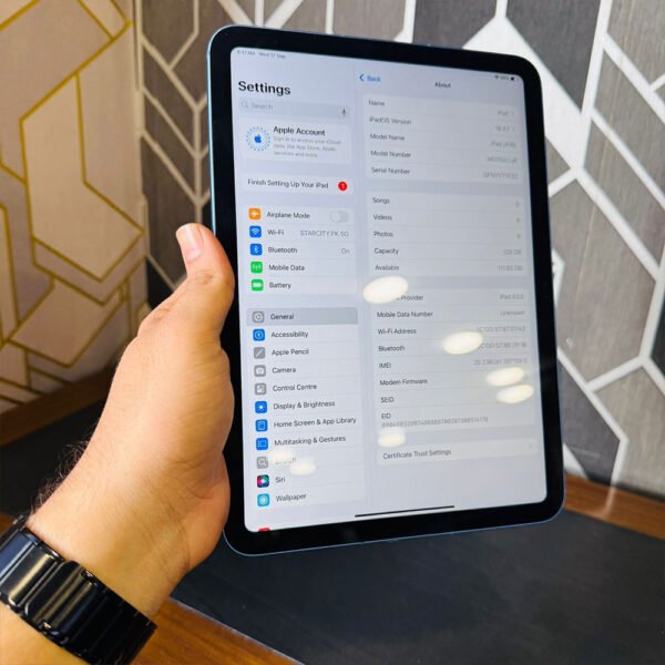 Apple-ipad-2025-11th-gen-3.jpg Apple iPad 11th Gen (2025) | Apple A16 Bionic | 6GB RAM | 128GB Storage | WiFi | 11.0" Liquid Retina Tablet