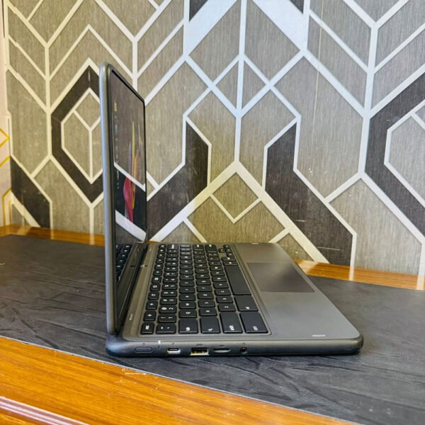 Dell Chromebook 3100 | Intel Celeron N4000 | 4GB RAM | 32GB eMMC | Intel UHD Graphics 600 | 11.6" HD Touchscreen 2-in-1 Chromebook
