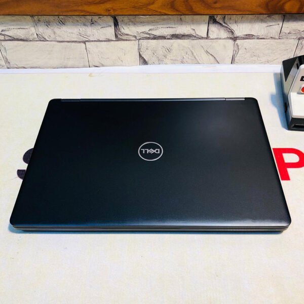 Dell-5490-i5-1.jpg Dell Latitude 5490 | Core i5 7th Gen | 16GB RAM | 256GB SSD | Intel HD Graphics | 14" FHD Touchscreen Laptop