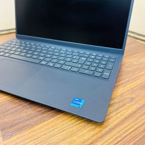 Dell Inspiron 15 3511 | Core i5-1135G7 11th Gen | 8GB RAM | 256GB SSD | Intel UHD Graphics | 15.6" FHD Laptop
