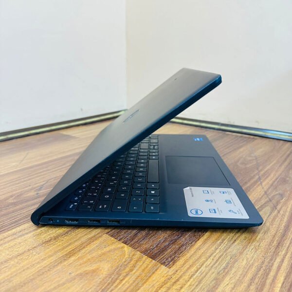 Dell Inspiron 15 3511 | Core i5-1135G7 11th Gen | 8GB RAM | 256GB SSD | Intel UHD Graphics | 15.6" FHD Laptop