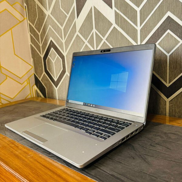 Dell Latitude 5400 Chromebook | Core i5-8365U 8th Gen | 8GB RAM | 256GB SSD | Intel UHD Graphics 620 | 14" FHD Business Chromebook