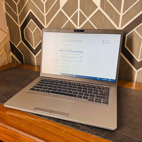 Dell Latitude 5400 Chromebook | Core i5-8365U 8th Gen | 8GB RAM | 256GB SSD | Intel UHD Graphics 620 | 14" FHD Business Chromebook