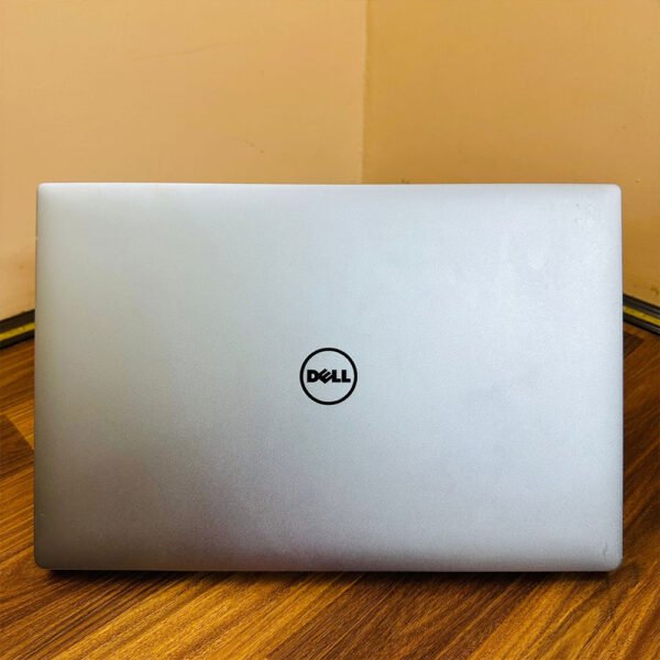 Dell-XPS-15-9560-2.jpg Dell XPS 15 9560 | Core i7-7700HQ 7th Gen | 16GB RAM | 256GB SSD | GTX 1050 4GB | 15.6" FHD Laptop