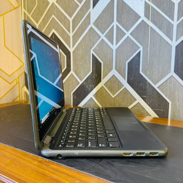 Dell Latitude 3190 2-in-1 | Pentium Silver N5000 | 8GB RAM | 128GB SSD | 11.6" HD Touchscreen Convertible Laptop