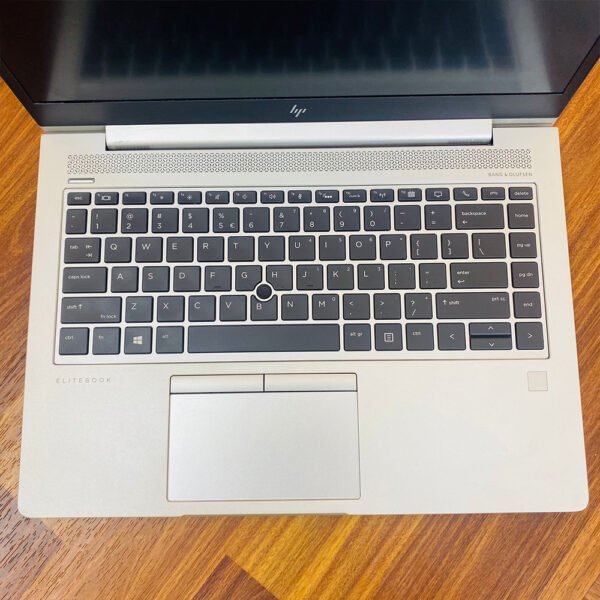 HP-Elitebook-840-G6-8.jpg HP EliteBook 840 G5 | Core i5-8265U 8th Gen | 8GB RAM | 512GB SSD | Intel UHD Graphics 620 | 14" FHD Laptop