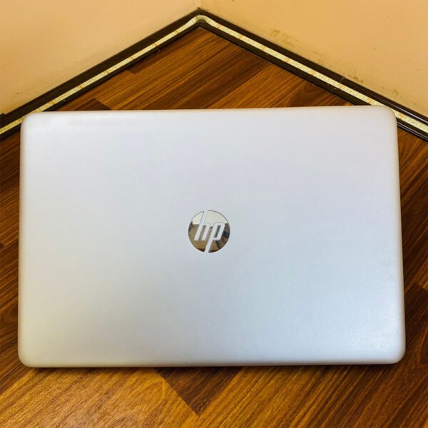 HP EliteBook 850 G3 | Core i5-6300U 6th Gen | 8GB RAM | 256GB SSD | Intel HD Graphics 520 | 15.6" FHD Laptop