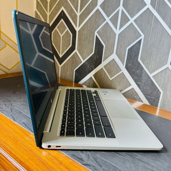 HP Chromebook 14a-na0062tg | Intel Pentium Silver N5030 | 4GB RAM | 64GB SSD | 14" HD Backlit Laptop