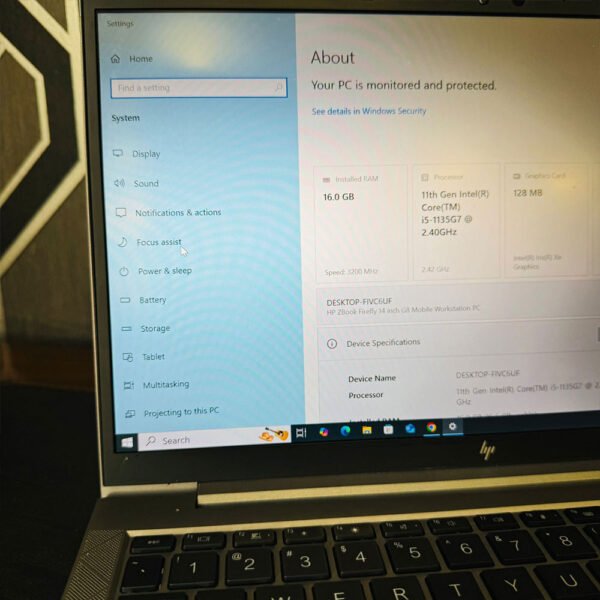 Hp-zbook-firefly-g8-6.jpg HP ZBook Firefly 14 G8 | Core i5-1135G7 11th Gen | 8GB RAM | 256GB SSD | Intel Iris Xe Graphics | 14" FHD Mobile Workstation