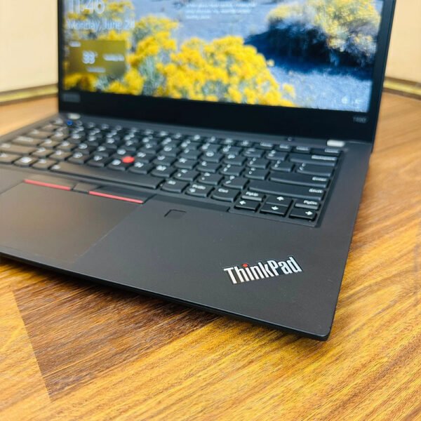 Lenovo ThinkPad T490s | Core i7-8565U 8th Gen | 8GB RAM | 256GB SSD | Intel Graphics | 14" Slim Laptop