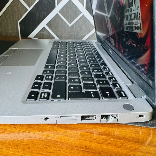 Dell Latitude 5310 | Core i5-10310U 10th Gen | 8GB RAM | 256GB SSD | Intel UHD Graphics | 13.3" FHD Laptop