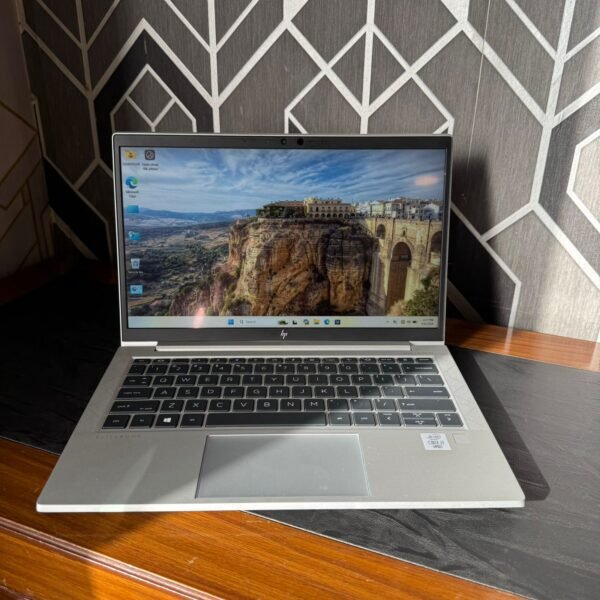 hp-elitebook-830-g7-8gb-256gb-1.jpg HP EliteBook 830 G7 Touchscreen | Core i7-10610U 10th Gen | 8GB RAM | 256GB SSD | Intel UHD Graphics | 13.3" FHD Touchscreen Laptop