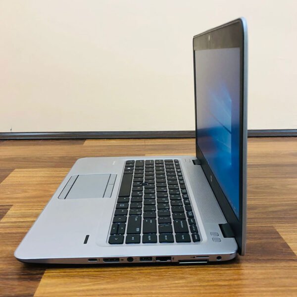 HP EliteBook 840 G3 | Core i5-6200U 6th Gen | 8GB RAM | 256GB SSD | Intel HD Graphics 520 | 14" FHD Laptop