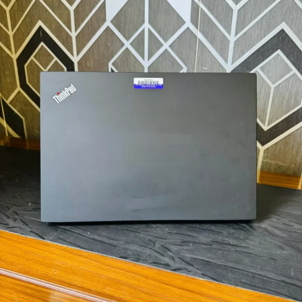 Lenovo ThinkPad T495 | Ryzen 7 PRO 3700U | 16GB RAM | 256GB SSD | Radeon Vega Graphics | 14" Laptop